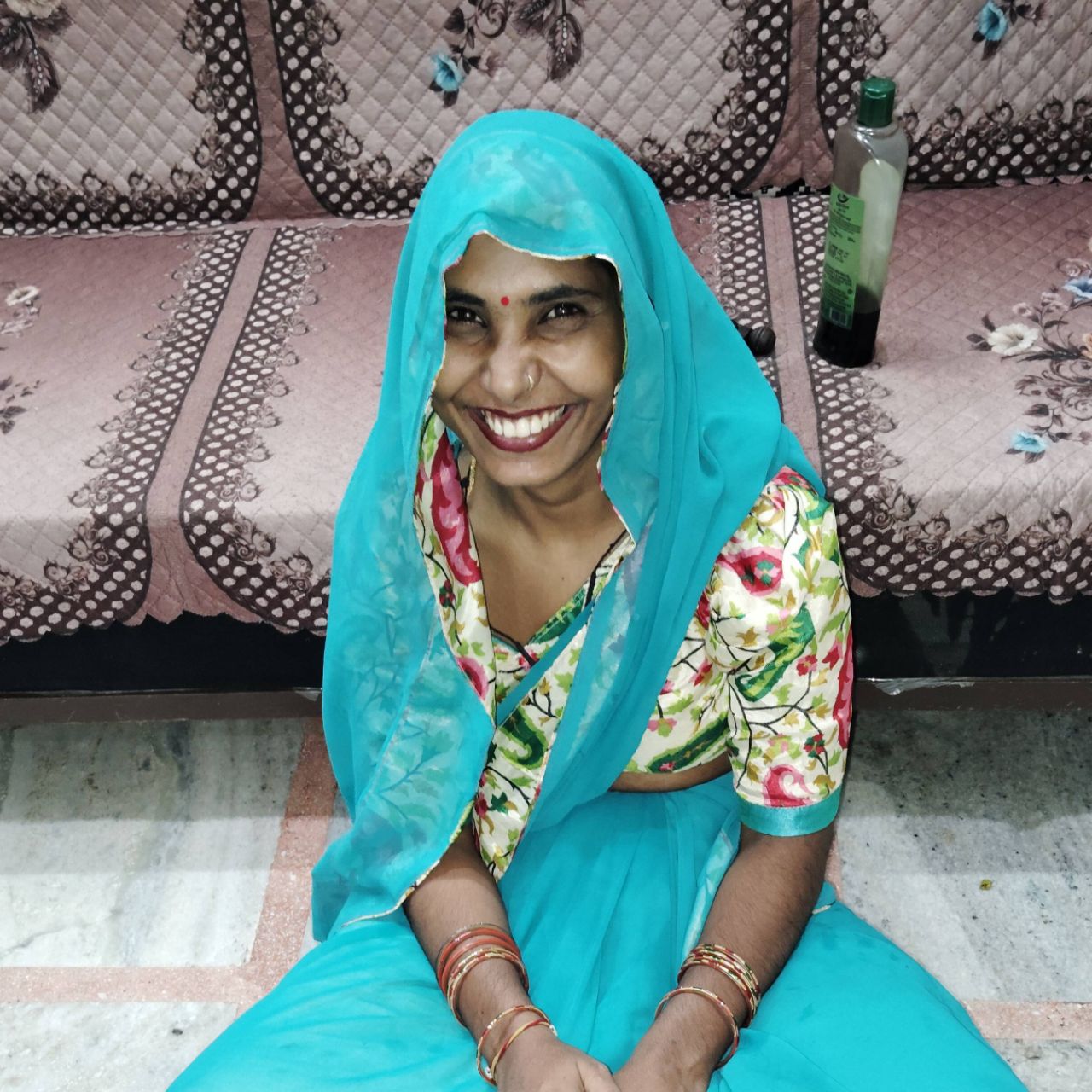 Massage by Puja on Bideo
