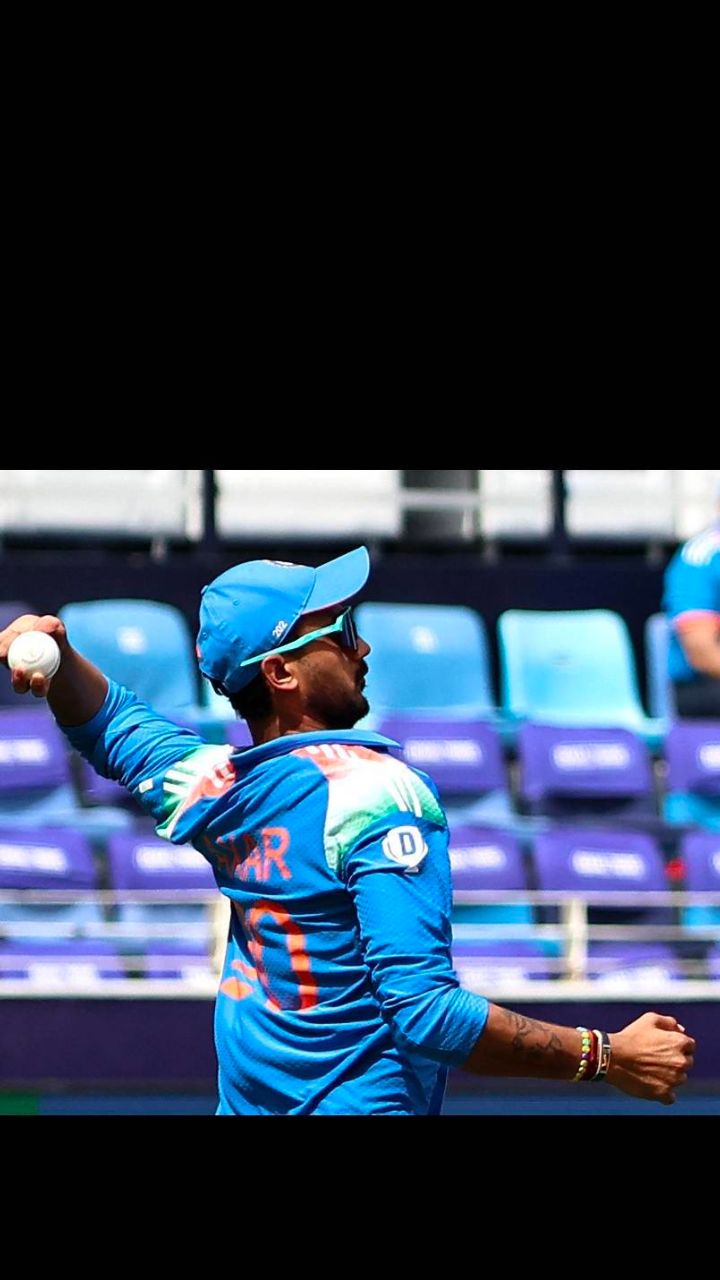 Axar Patel's Throw Goes Wrong! 😱 India vs New Zealand 3rd T20 | #Shorts