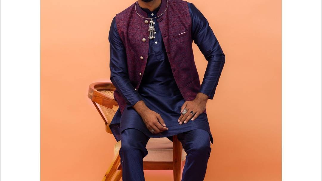 KisAH Mandarin collar indigo straight kurta with churidar and Woven Design Nehru jacket 🧥❤️