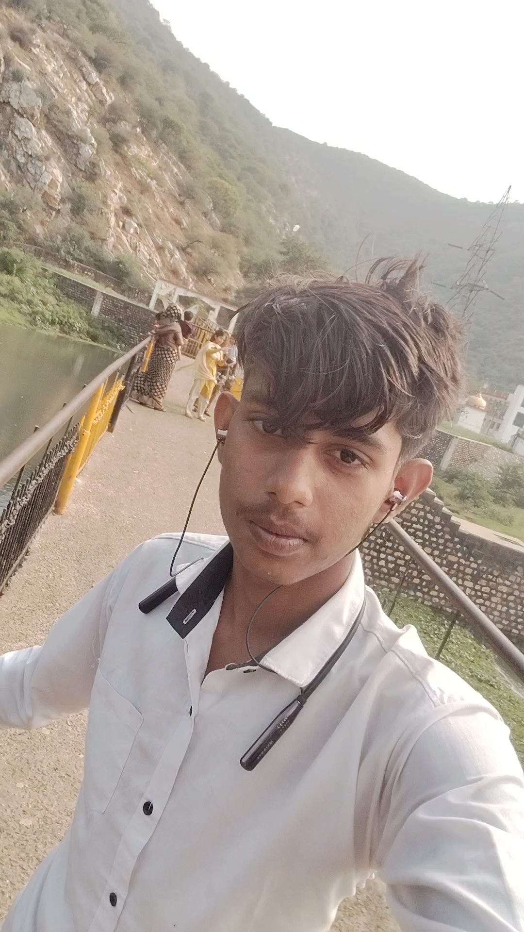I am travelling