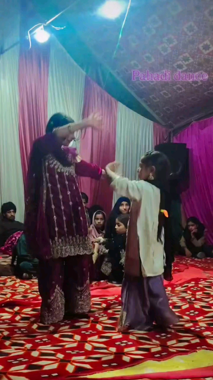 Phadi dance song #paharisong