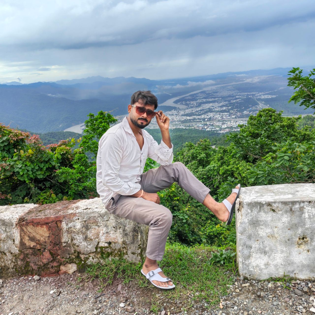 Next Stop Ankit on Bideo