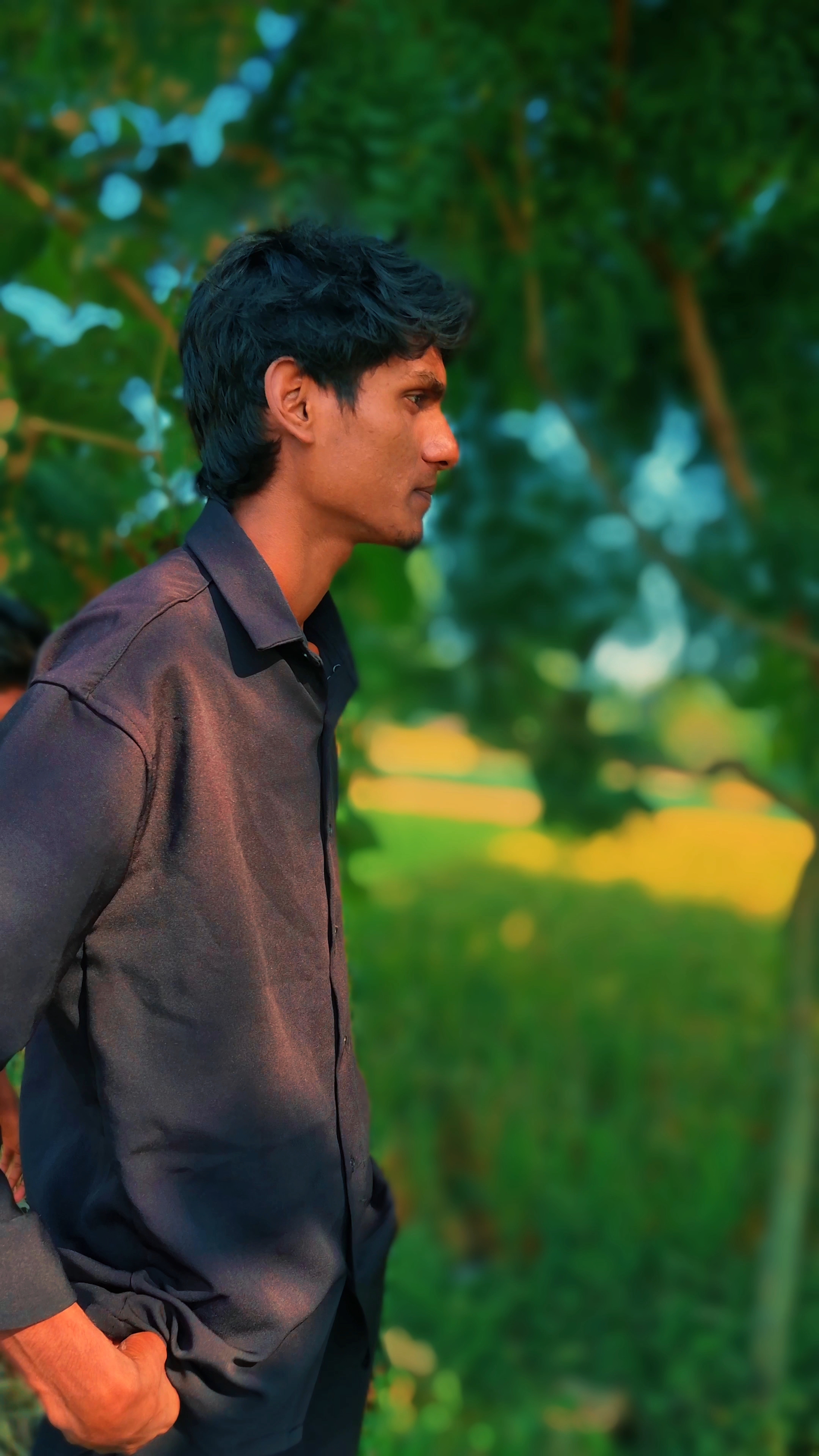 पता लगाओ इसके पीछे किसका हाथ है? 😂🤦‍♂️ #shorts #comedy
​भाई इसके पीछे तो इसी का हाथ है! 🤣🔥 #vira