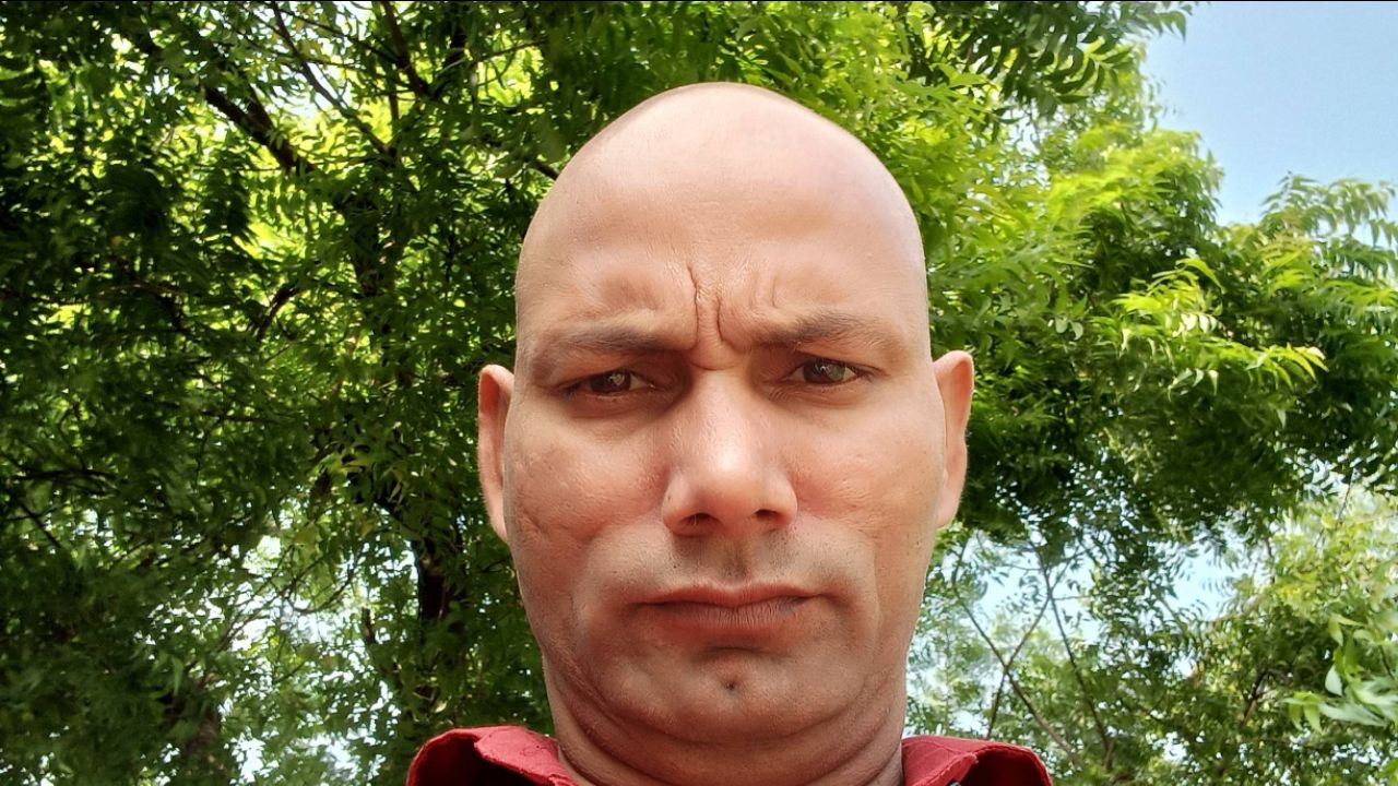 कॉमेडी वीडियो