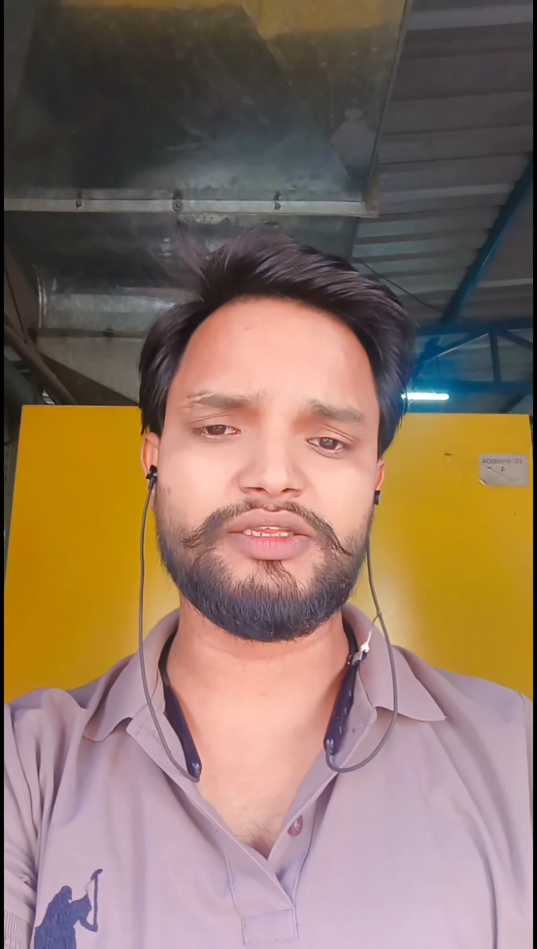मैं ब्लू फिल्म देखती हूँ 😀🤣😀🤣
