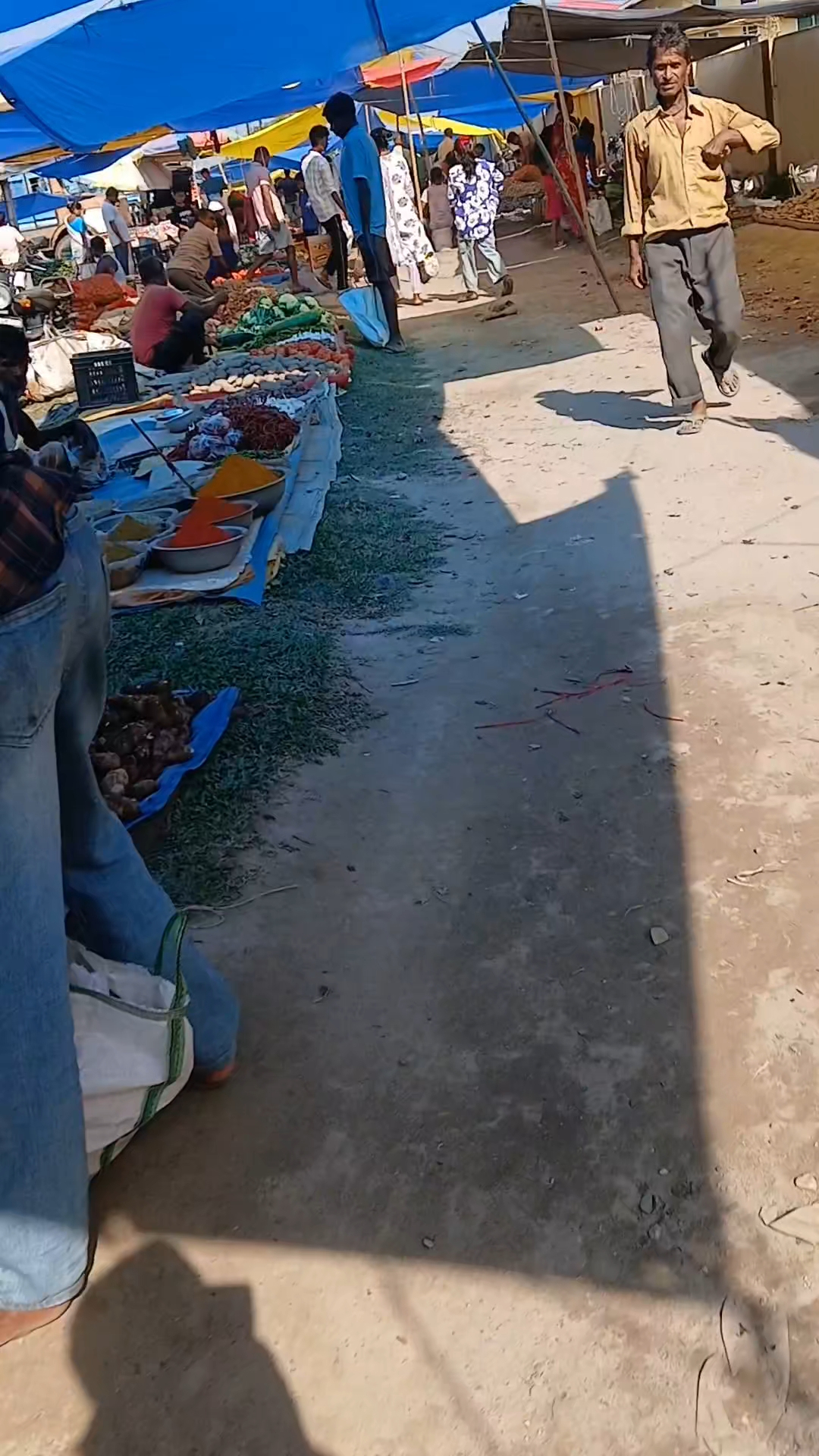 Weekly Market
