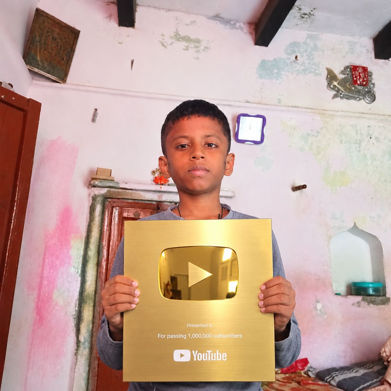 Kartik super on Bideo