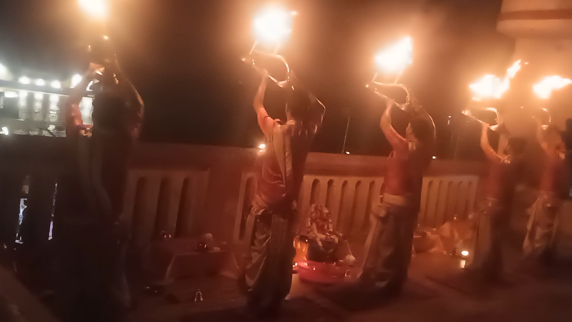 Kashi ki Divya Ganga Aarti | Dashashwamedh Ghat Banaras Live Darshan 2026