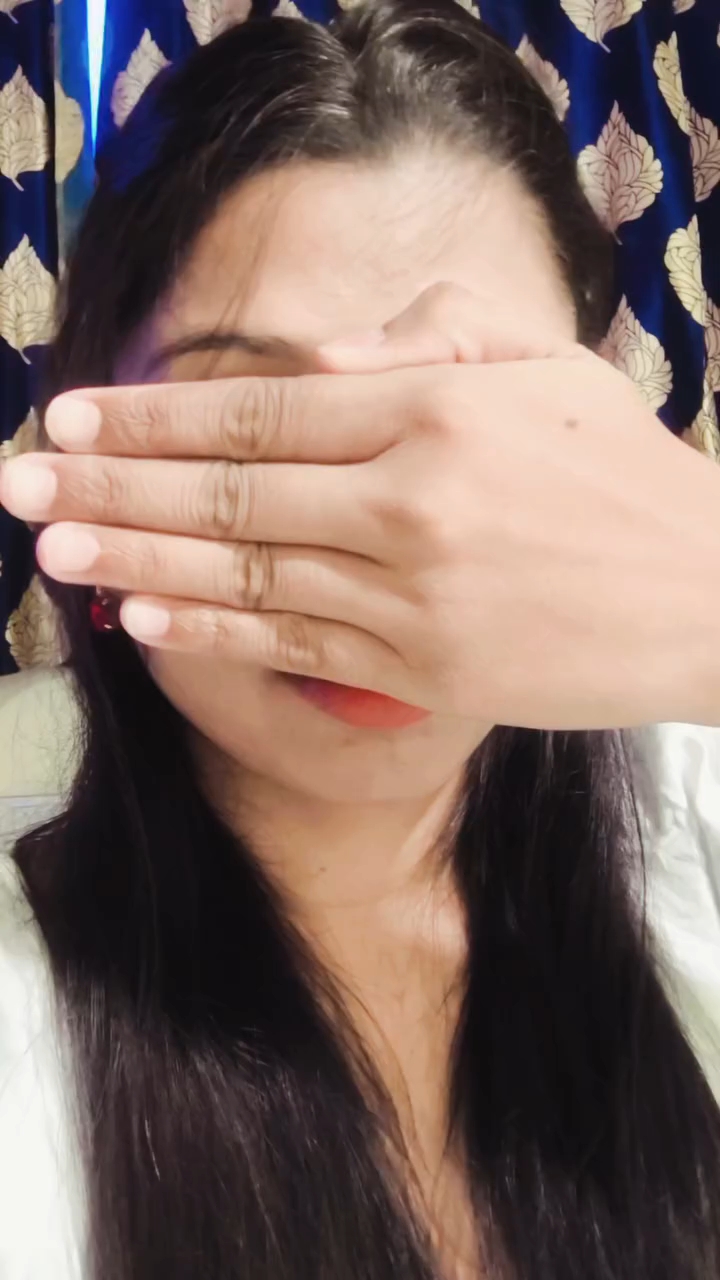 Akhiyan Badi Shaitani hai