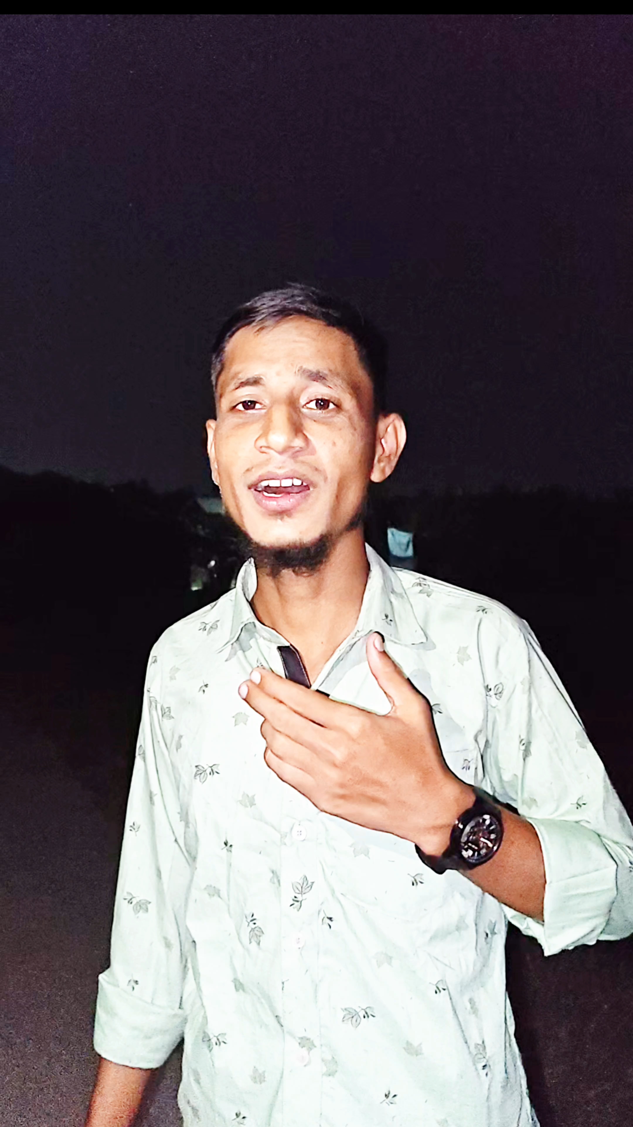 যদি নাত লিখতে লিখতে চোখে গুম চলে আসে 🥰