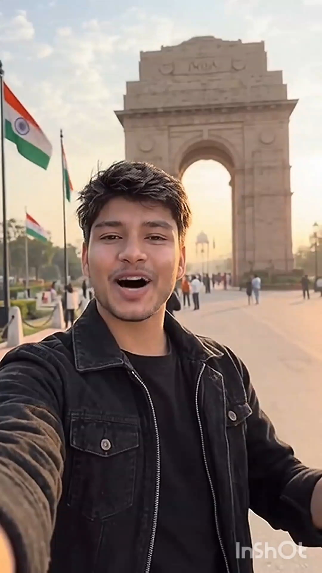 🔥 पहली बार दिल्ली घूमने निकला! 😍 #DelhiVlog