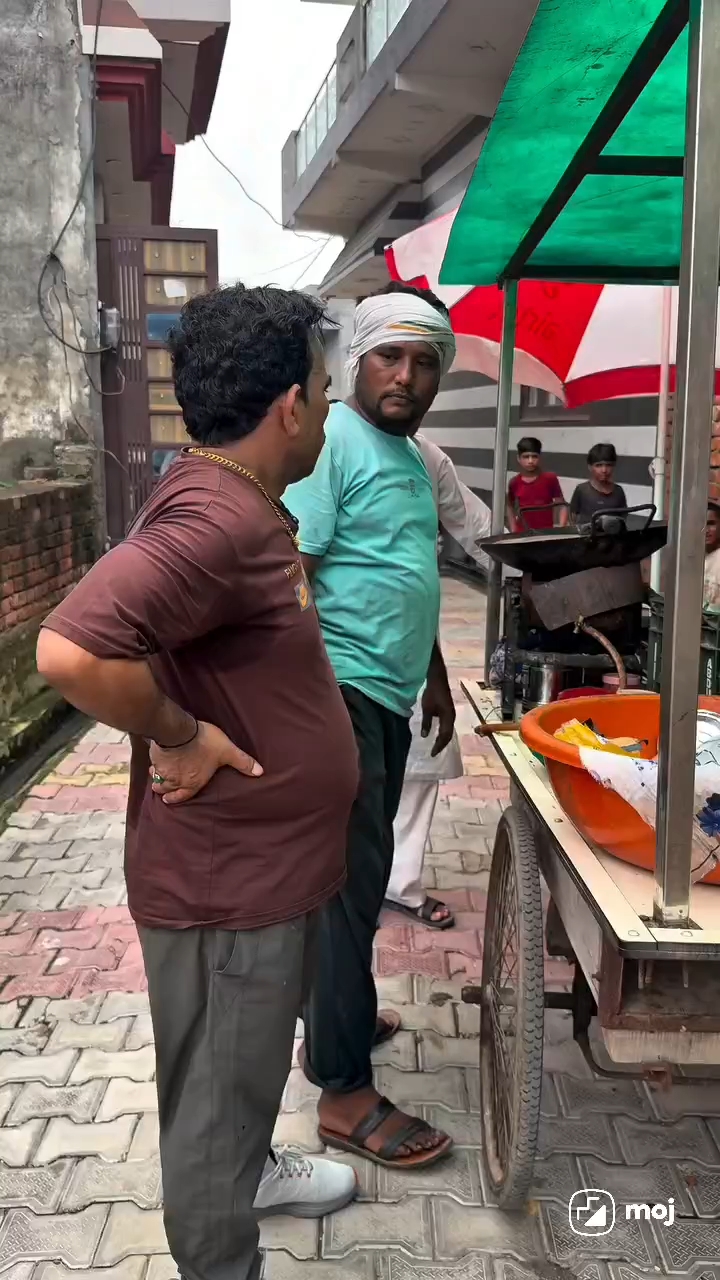 😍bhai चाउमीन खिला दे 😍🤩🥰
