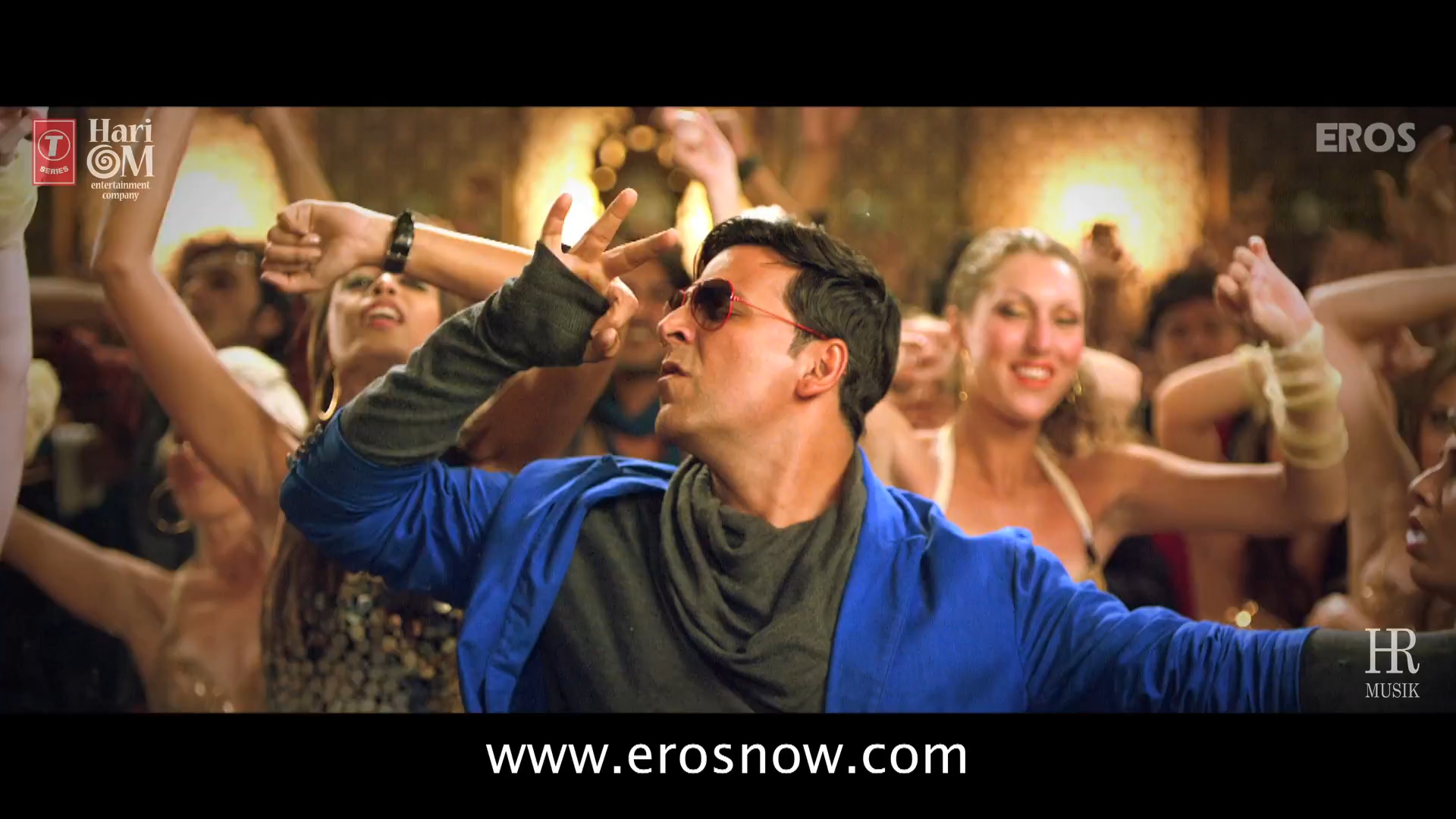 Hokka bar 🍻 song from khiladi 786 follow mi
