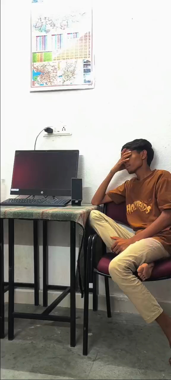 Hamne Garibi Dekhi hai