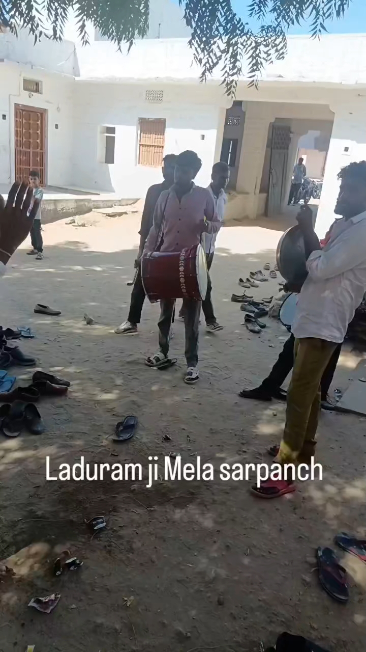 सरपंच उम्मीदवार लादूराम जी मेहला 902 वोटो से जीत गए जीत का जश्न मनाते हैं आज