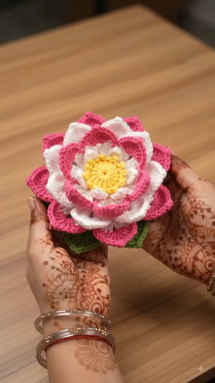 Beautiful Door Hanging Toran #manjucrochetandknittingart #youtube #newcrochetpattern #trendingtoran
